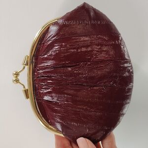 Lee Sands Genuine eelskin Double Kiss Close Coin Purse Kisslock Vintage